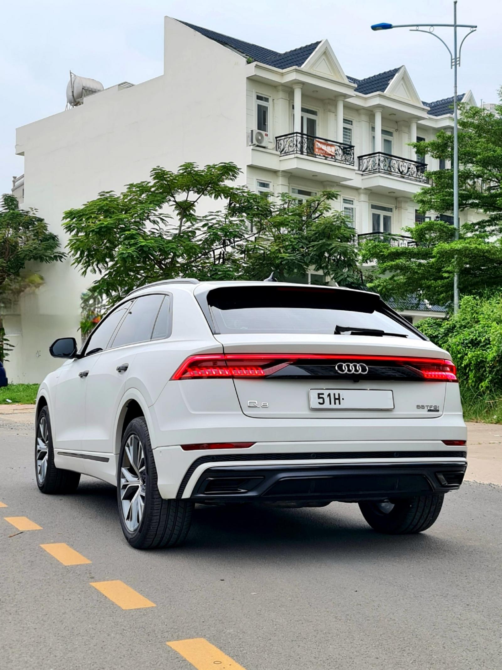 Audi Q8 55 TFSI S-Line Quattro 2021 - Audi Q8 55 TFSI S-Line Quattro DK 2021,BH ĐẾN 2024