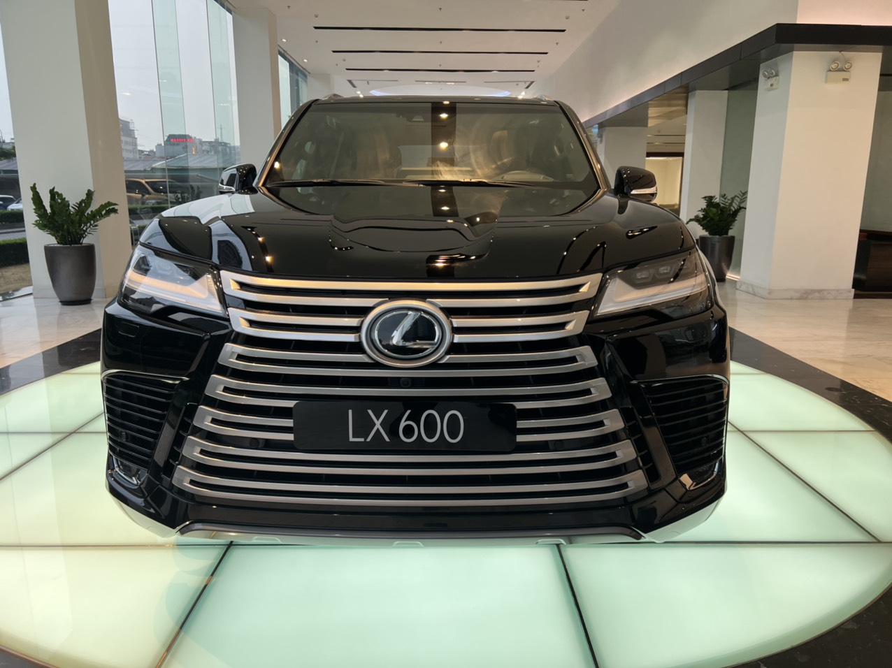 Lexus LX 600 2023 - ĐANG CÓ XE GIAO NGAY LEXUS LX600 MÀU ĐEN 2023.