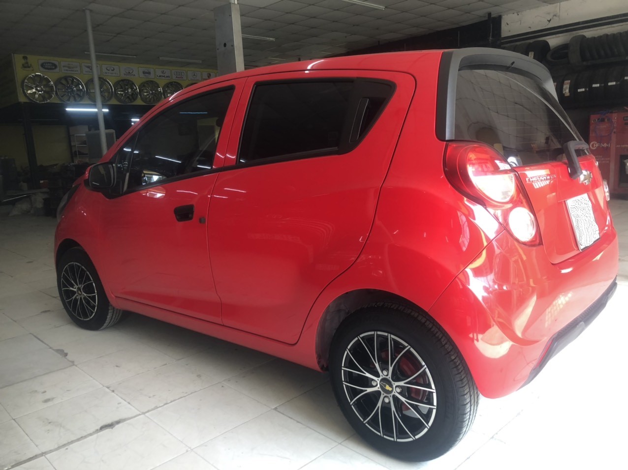 Chevrolet Spark 2017 - Cần bán xe Chevrolet Spark đời 2017, màu đỏ, 230tr