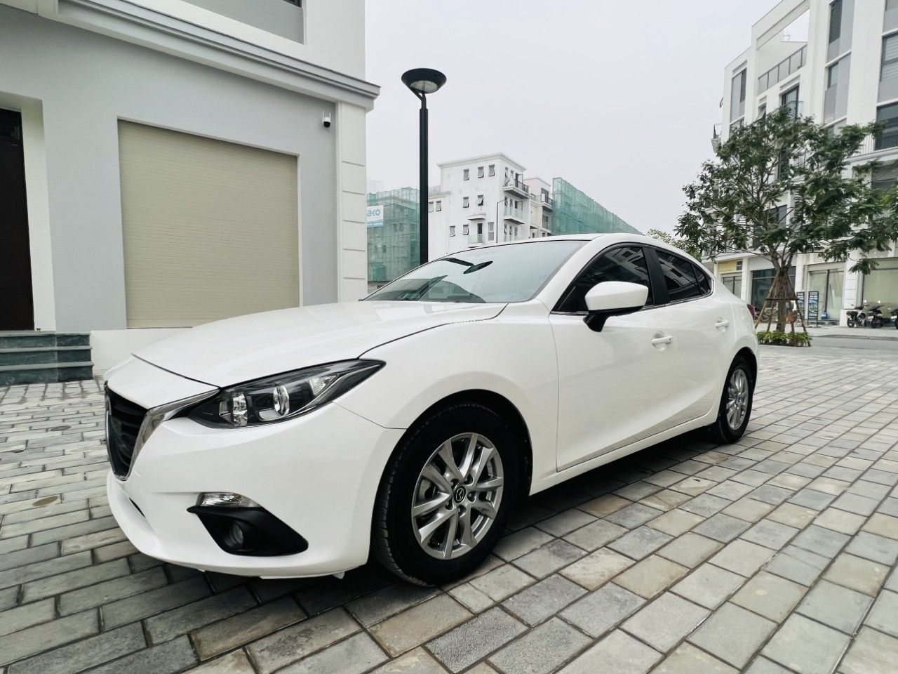 Mazda 3 2016 - Quảng Ninh - xe gia đình chạy ít, bảo dưỡng hãng định kỳ, zin 100%, liên hệ xem xe ngay