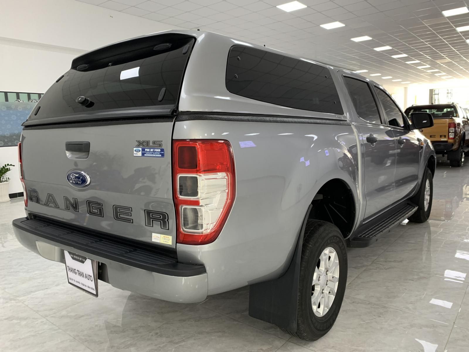 Ford Ranger 2019 - Bán gấp - Giá tốt nhất Bình Dương - Bảo dưỡng thay nhớt miễn phí - Cam kết chất lượng có văn bản