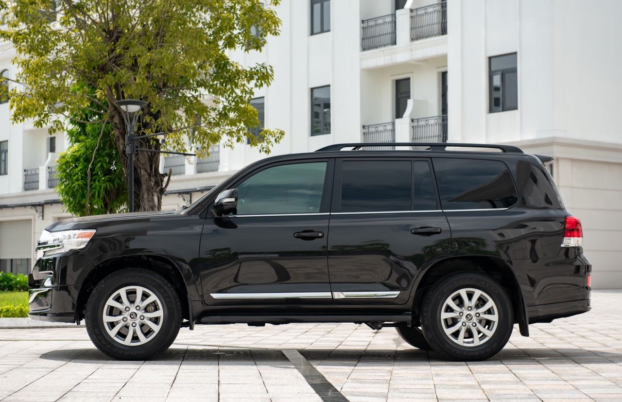 Toyota Land Cruiser 2018 - Nhập Mỹ siêu lướt