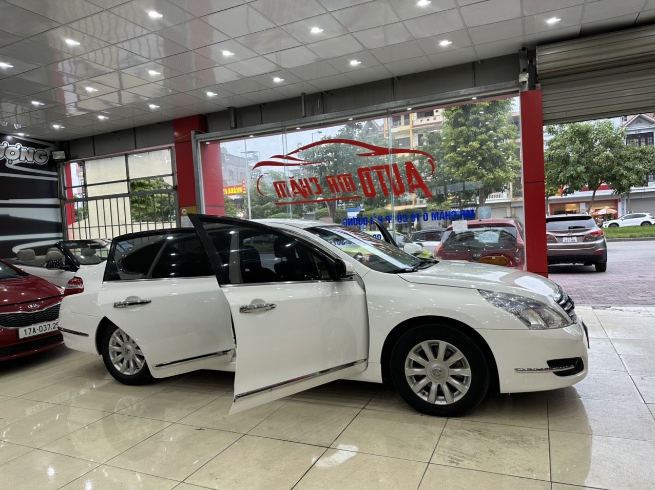 Nissan Teana 2010 - Biển tên tư nhân