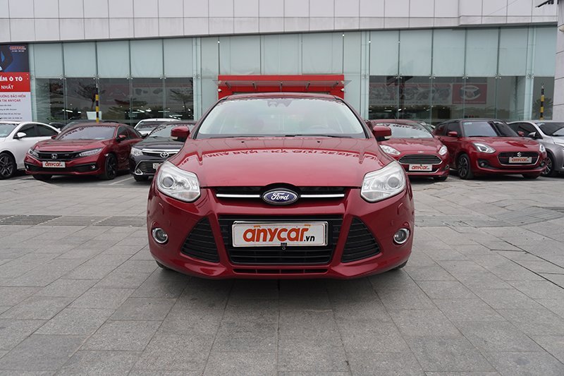 Ford Focus 2013 - Màu đỏ, giá chỉ 395 triệu