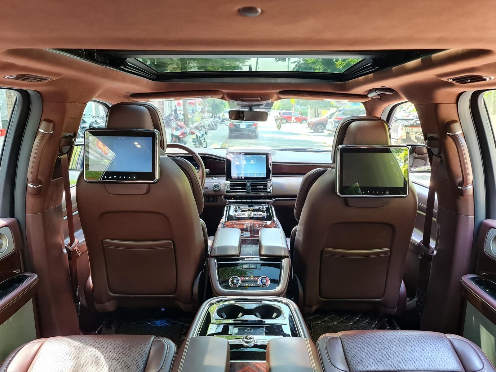 Lincoln Navigator 2019 - Nhập Mỹ nguyên chiếc, chạy siêu lướt