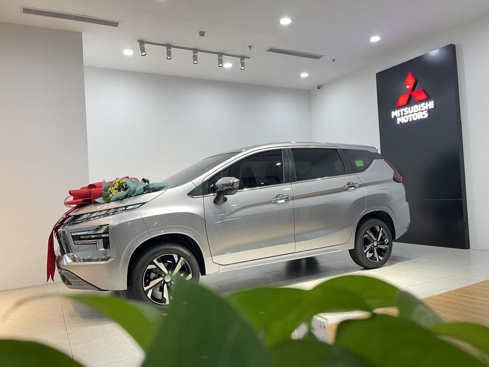 Mitsubishi Xpander 2023 - Hỗ trợ lên đến 100% phí trước bạ, sẵn hàng giao ngay, không cần ký chờ, siêu ưu đãi trong tháng