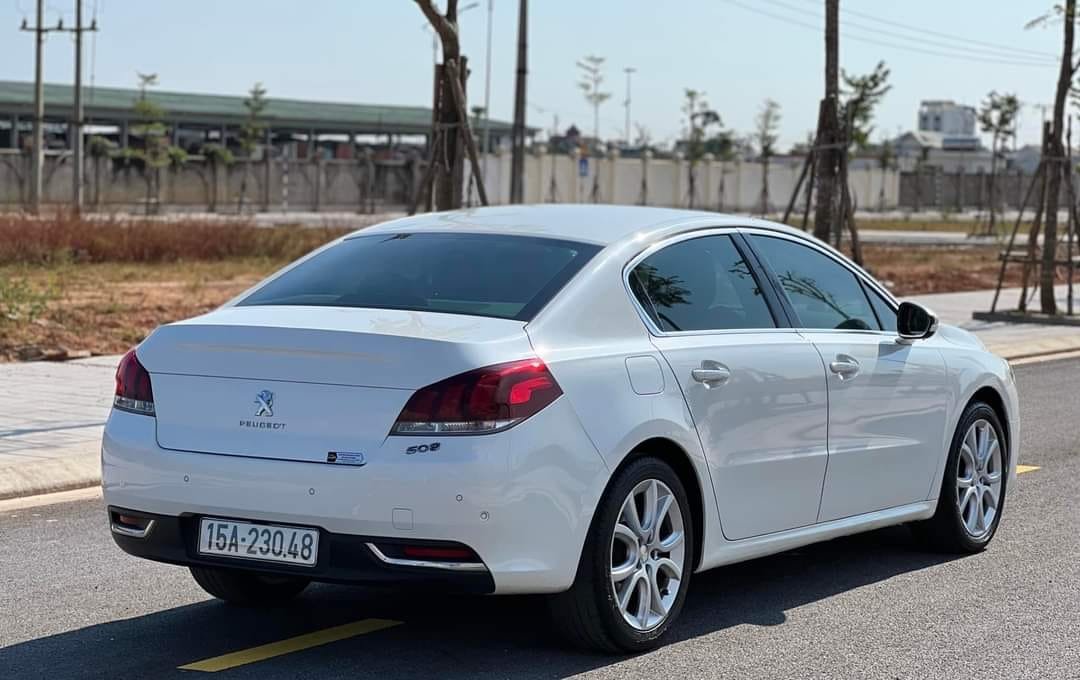 Peugeot 508 2016 - Màu trắng giá ưu đãi