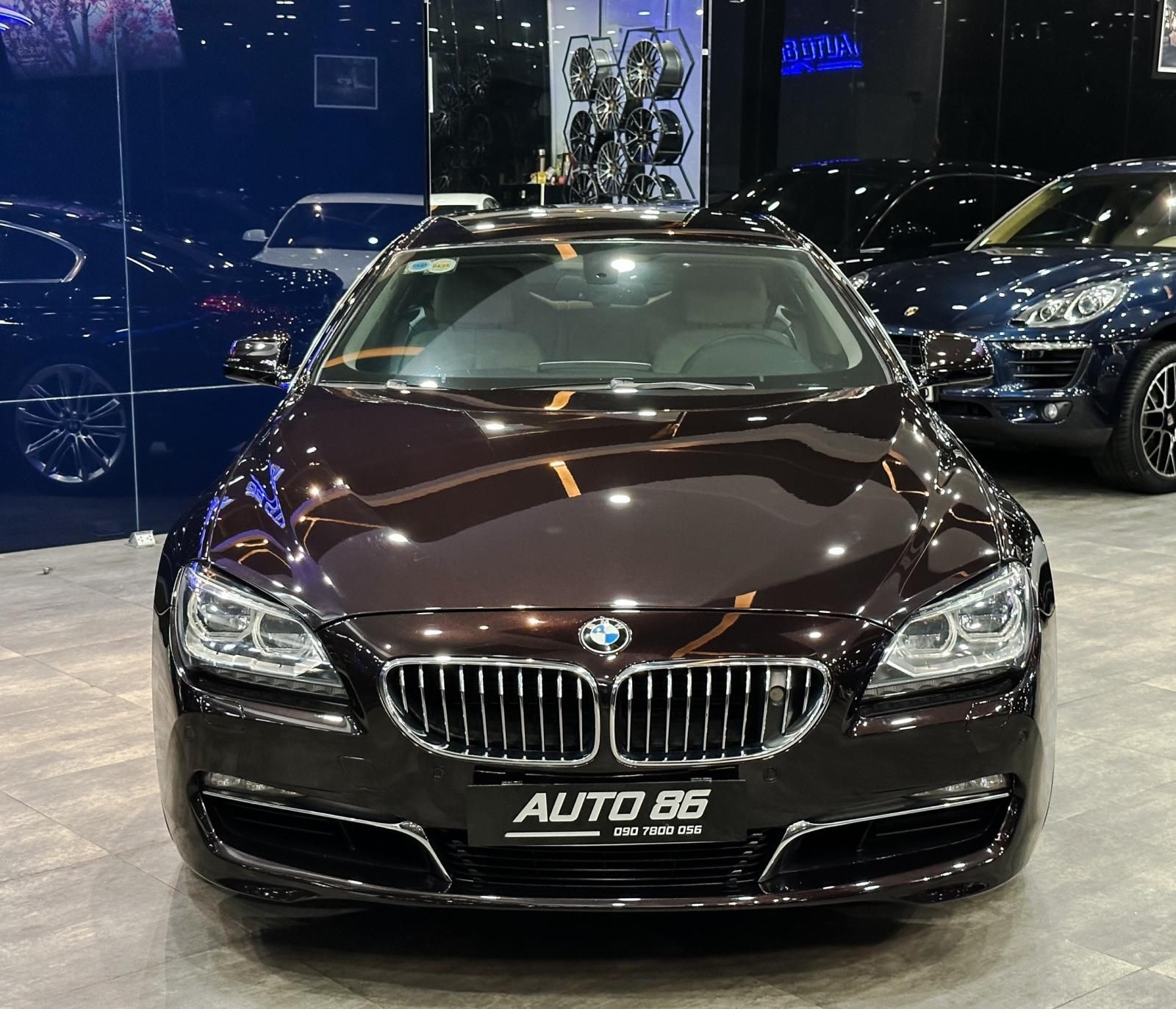 BMW 640i 2015 - Màu nâu cafe