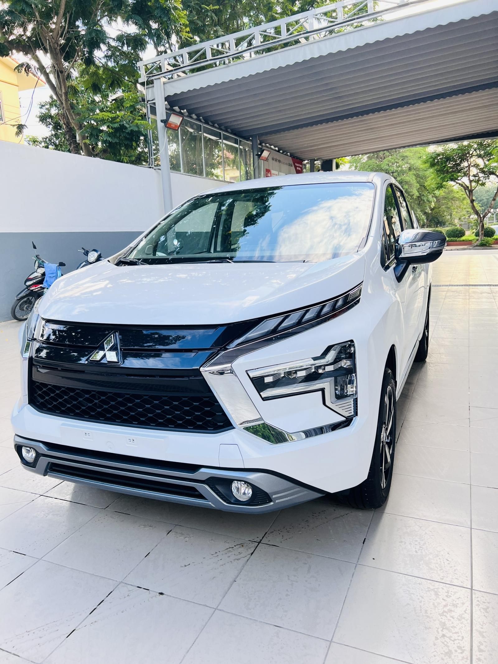 Mitsubishi Xpander 2023 - Lì xì khai xuân - Sẵn hàng giao ngay - Không ký chờ - Hỗ trợ 50% phí trước bạ