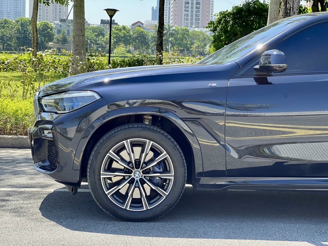 BMW X6 2019 - Màu đen, nhập khẩu