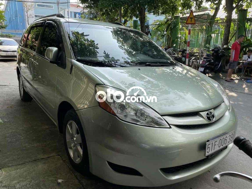 Toyota Sienna Sieana bán tại nhà giá 6xx ở đâu ra 2009 - Sieana bán tại nhà giá 6xx ở đâu ra