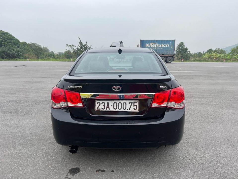 Daewoo Lacetti 2010 - Xe màu đen, nhập khẩu, 239tr