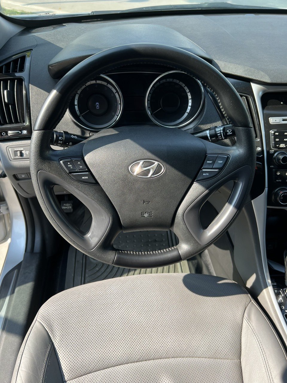 Hyundai Sonata 2010 - Giá 420tr