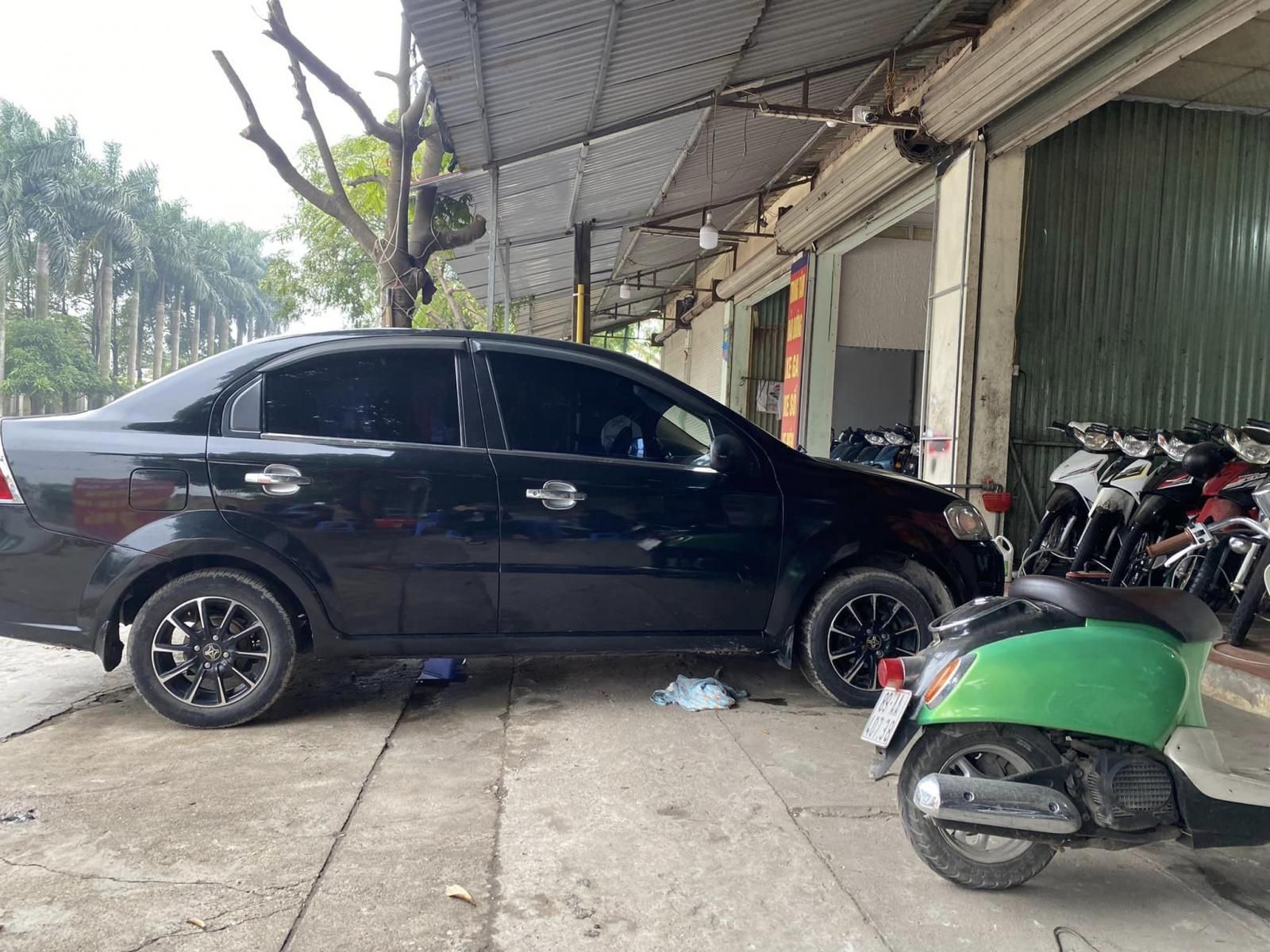 Daewoo Gentra 2009 - Màu đen, giá 115tr