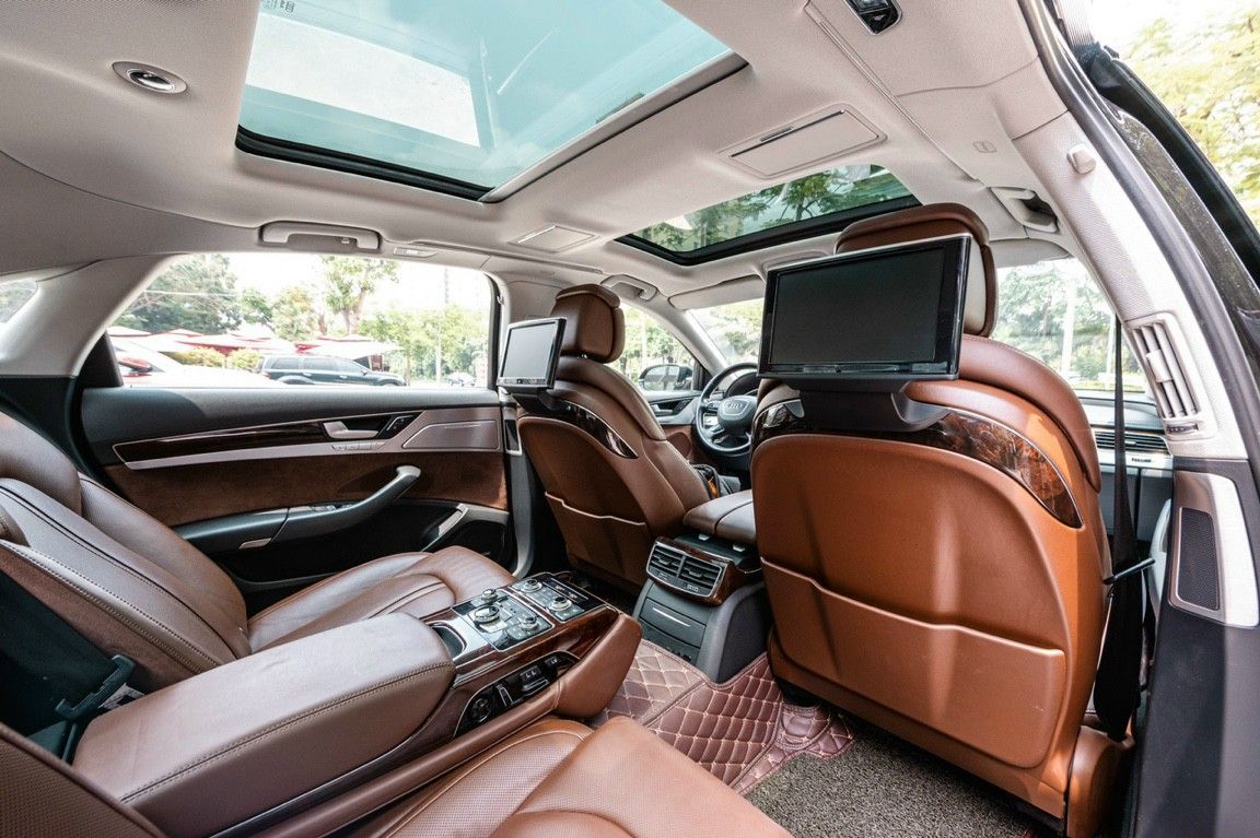 Audi A8 2016 - Nhập khẩu, giá chỉ 2 tỷ 635tr