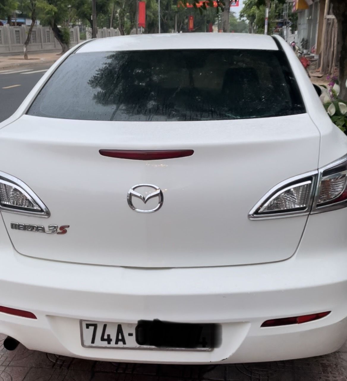 Mazda 3 2014 - Cần bán lại xe giá 350 triệu