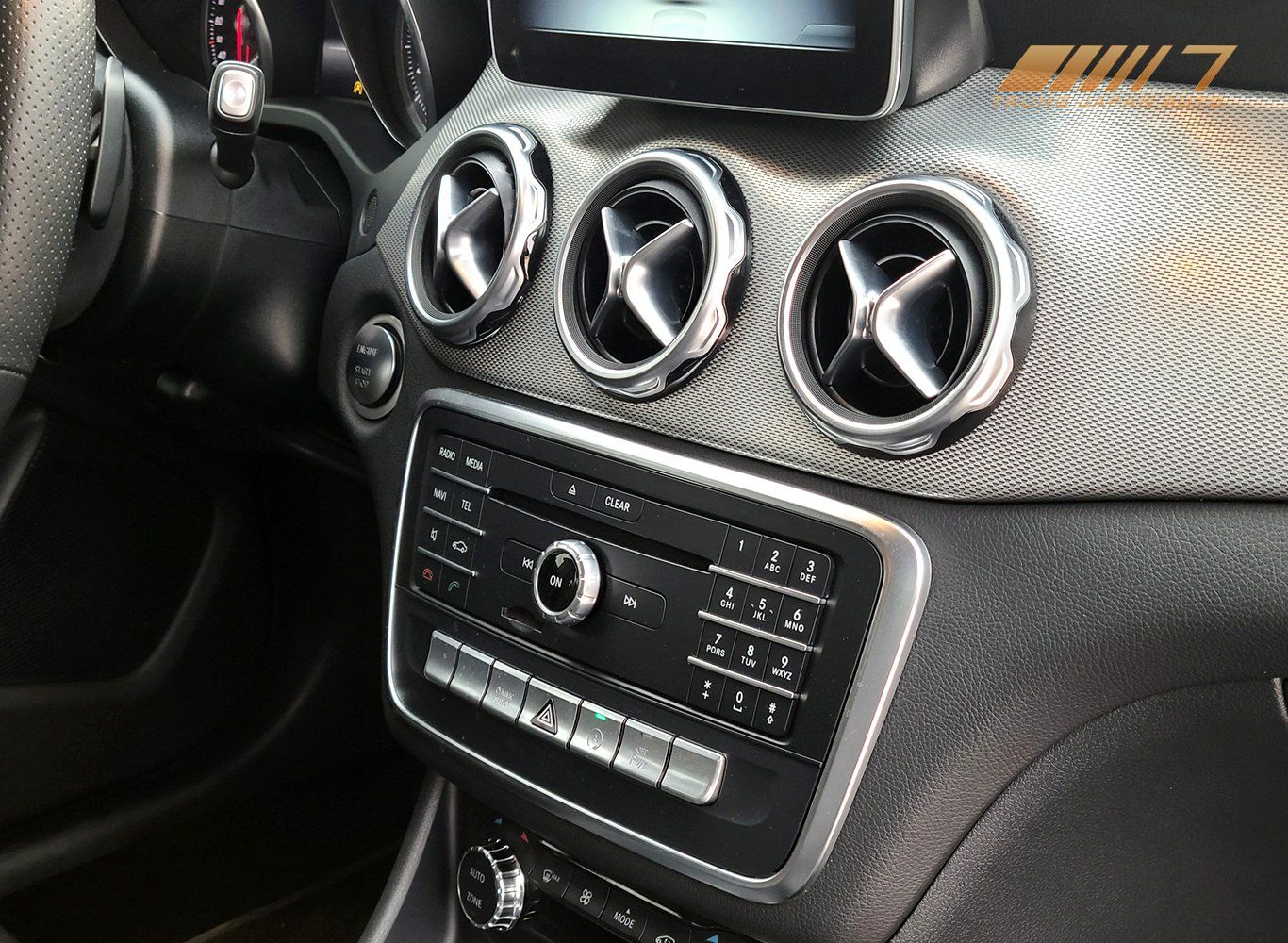 Mercedes-Benz GLA 200 2019 - Màu đỏ, đi 1v siêu ít