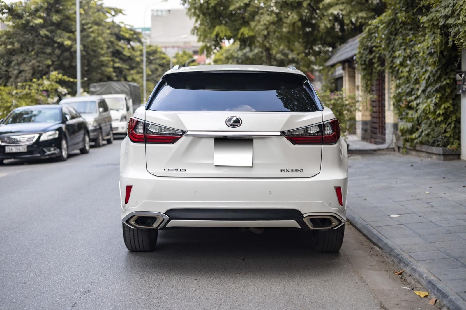 Lexus RX 350 2017 - Cần bán lại xe odo 4.6 vạn km