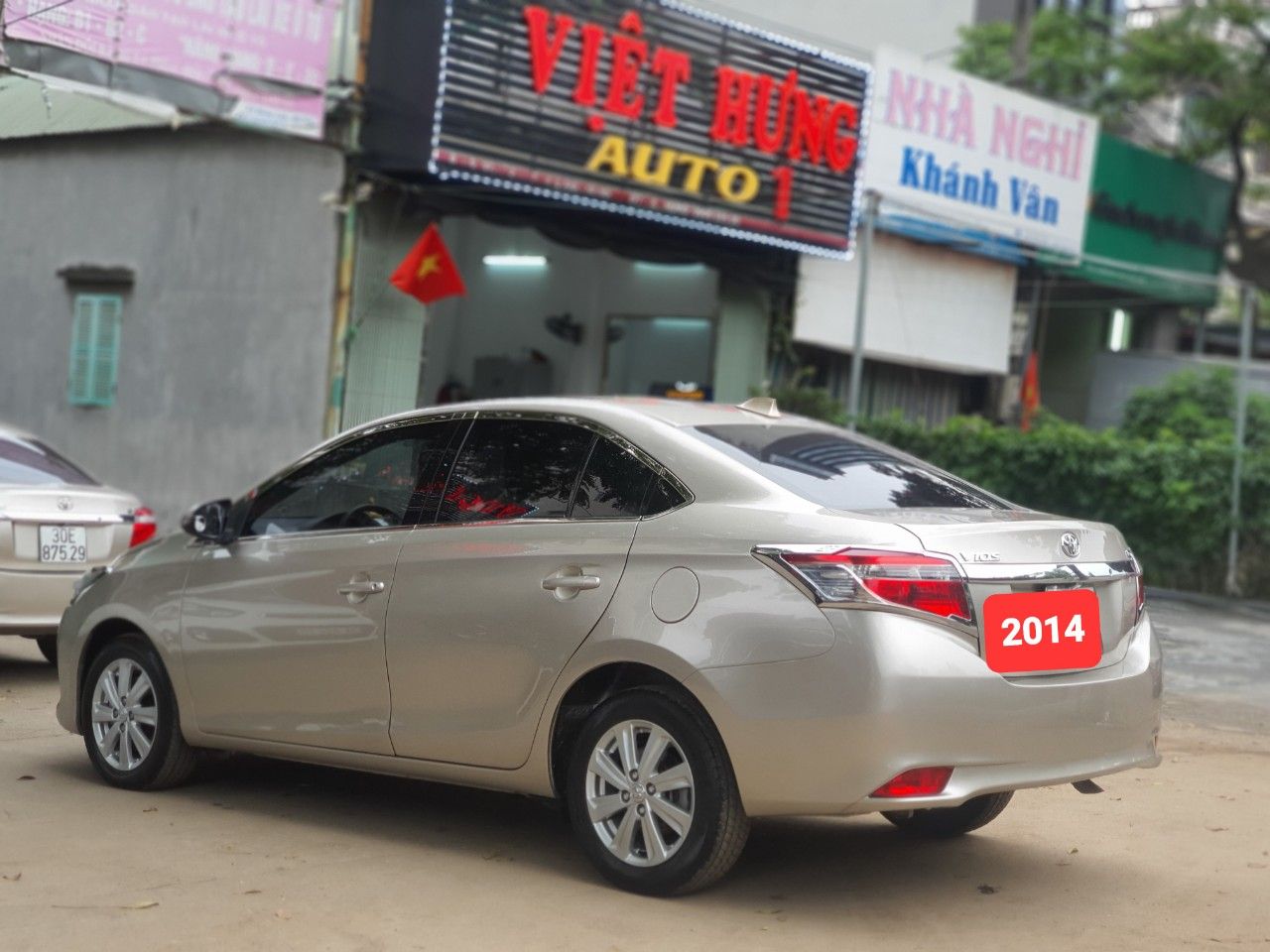 Toyota Vios 2014 - Màu vàng cát, cực mới