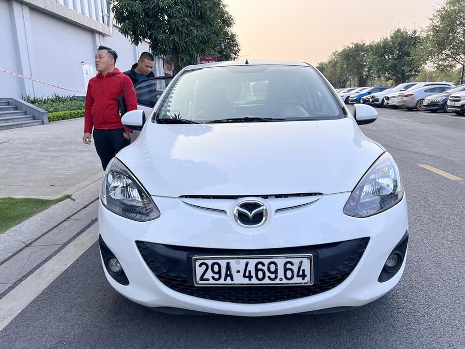 Mazda 2 2011 - Tư nhân sử dụng