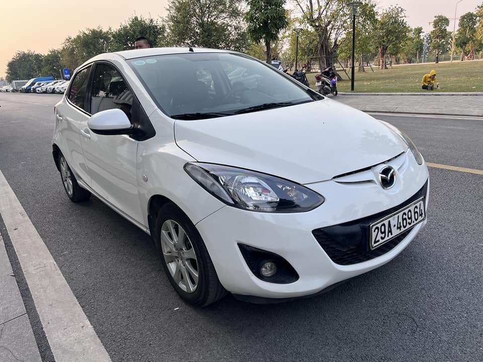 Mazda 2 2011 - Tư nhân sử dụng