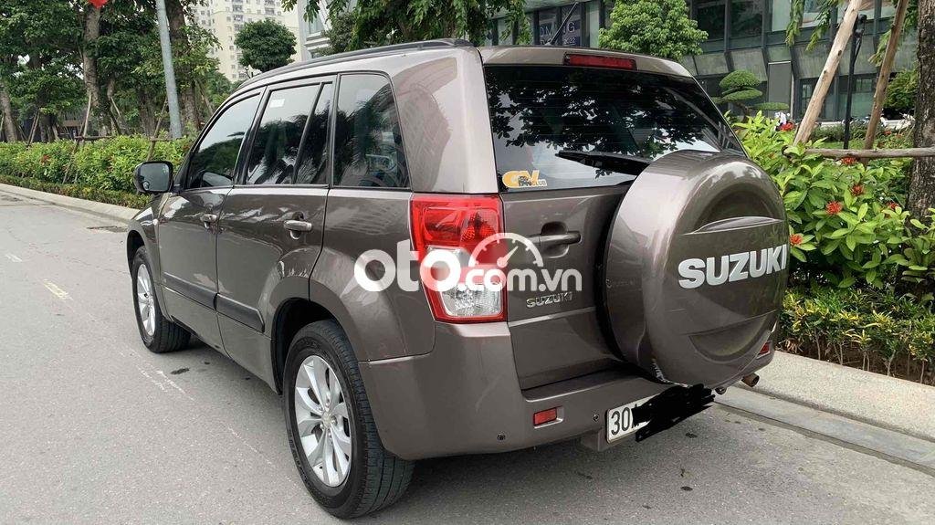 Suzuki Grand vitara CẦN BÁN XE   2.0AT 2 cầu 2014 - CẦN BÁN XE SUZUKI GRAND VITARA 2.0AT 2 cầu