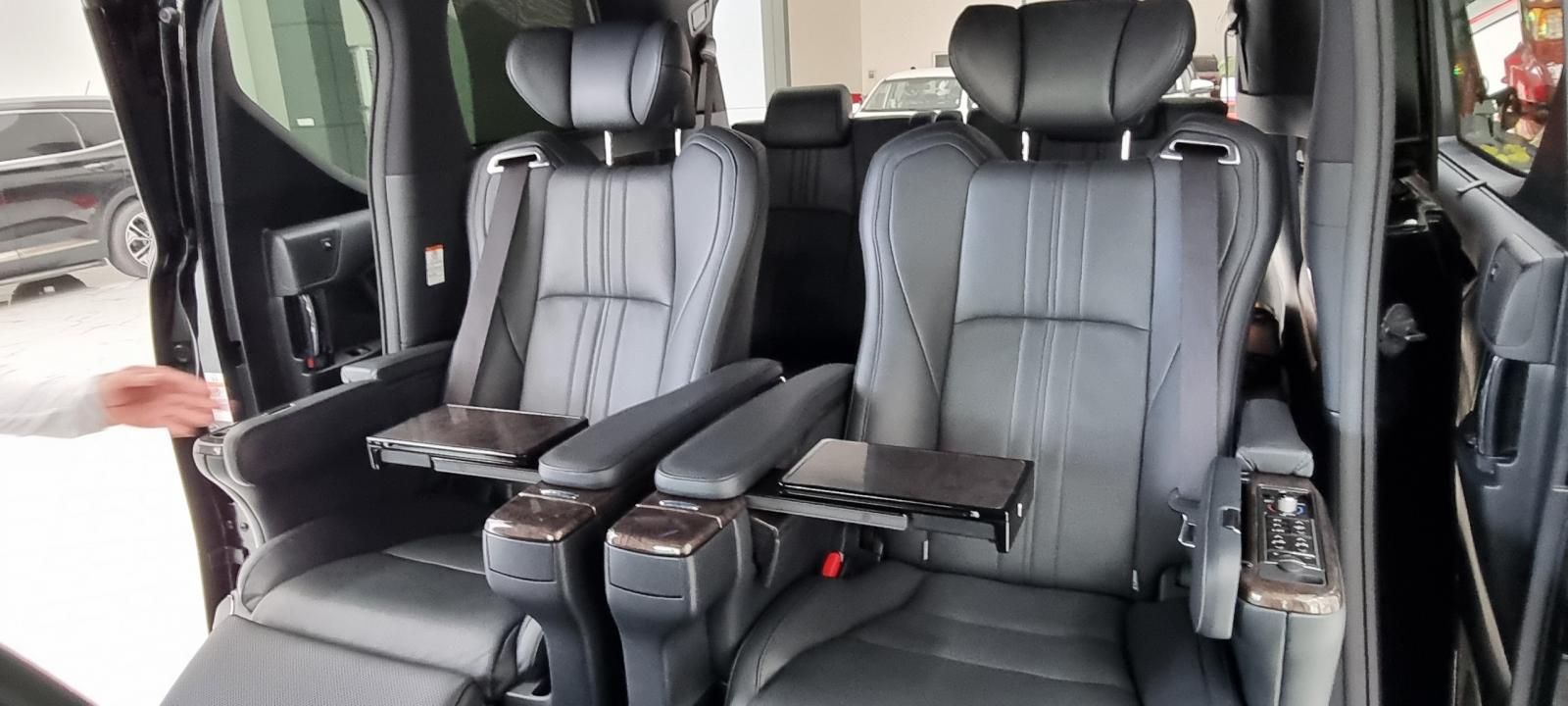 Toyota Alphard 2018 - Đăng ký cá nhân