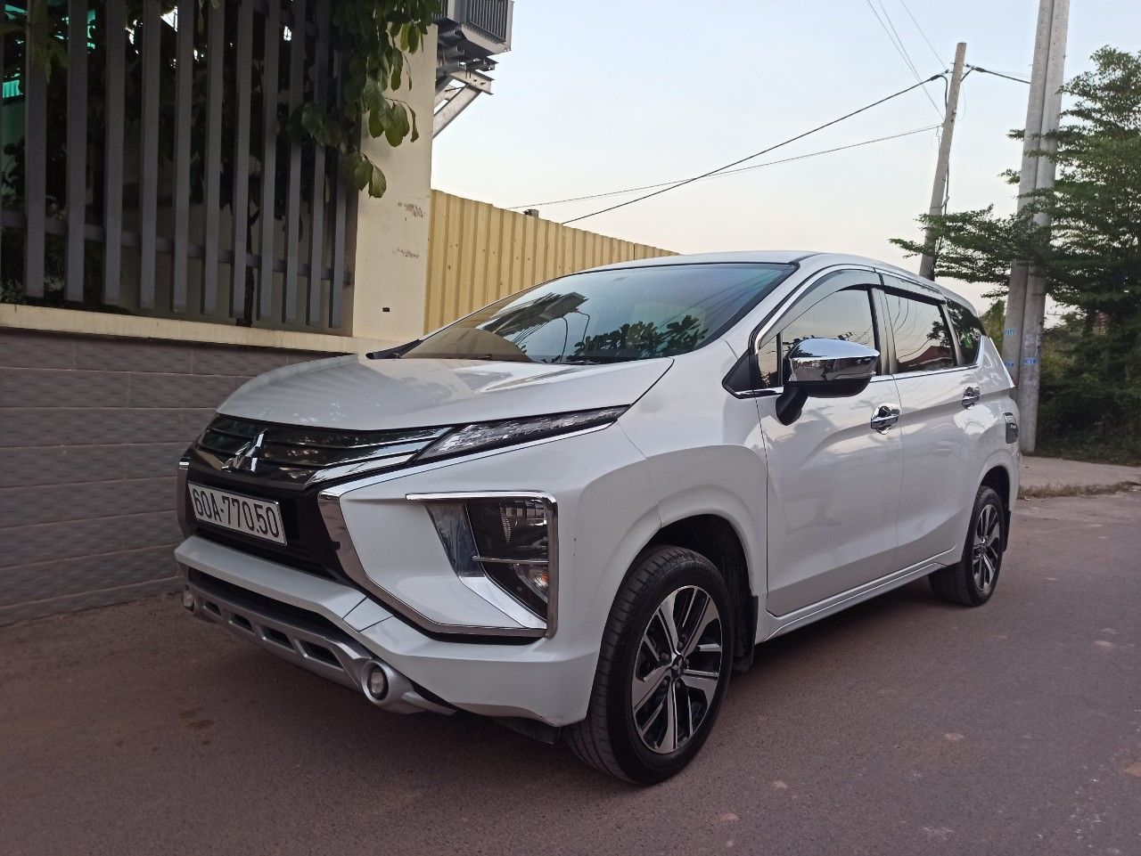 Mitsubishi Xpander 2019 - Xe màu trắng