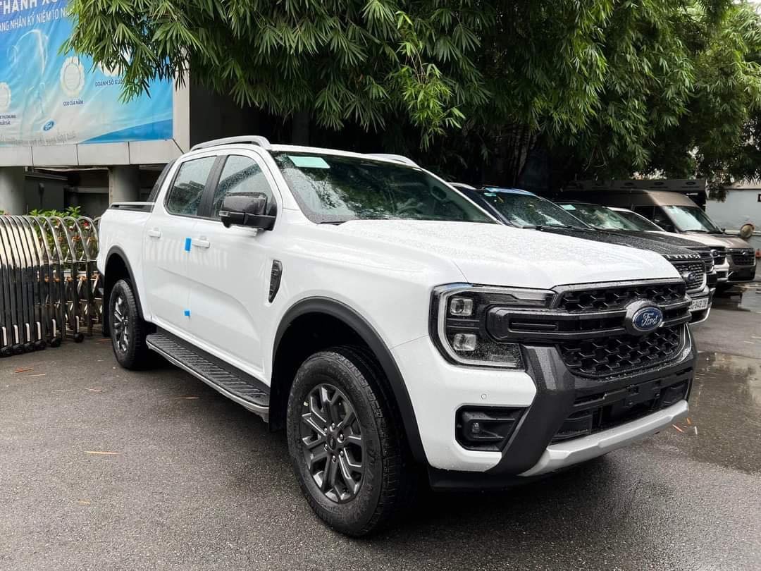 Ford Ranger 2022 - Giao trong tháng, giá quá tốt, khuyến mại siêu sốc. Liên hệ ngay