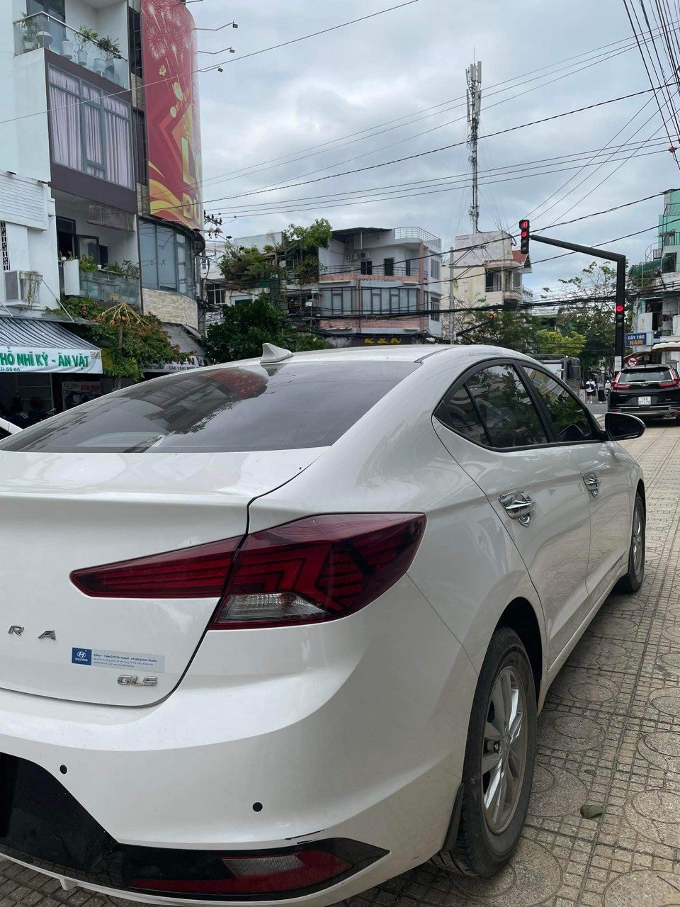 Hyundai Elantra 2021 - Xe đã trang bị full đồ chơi