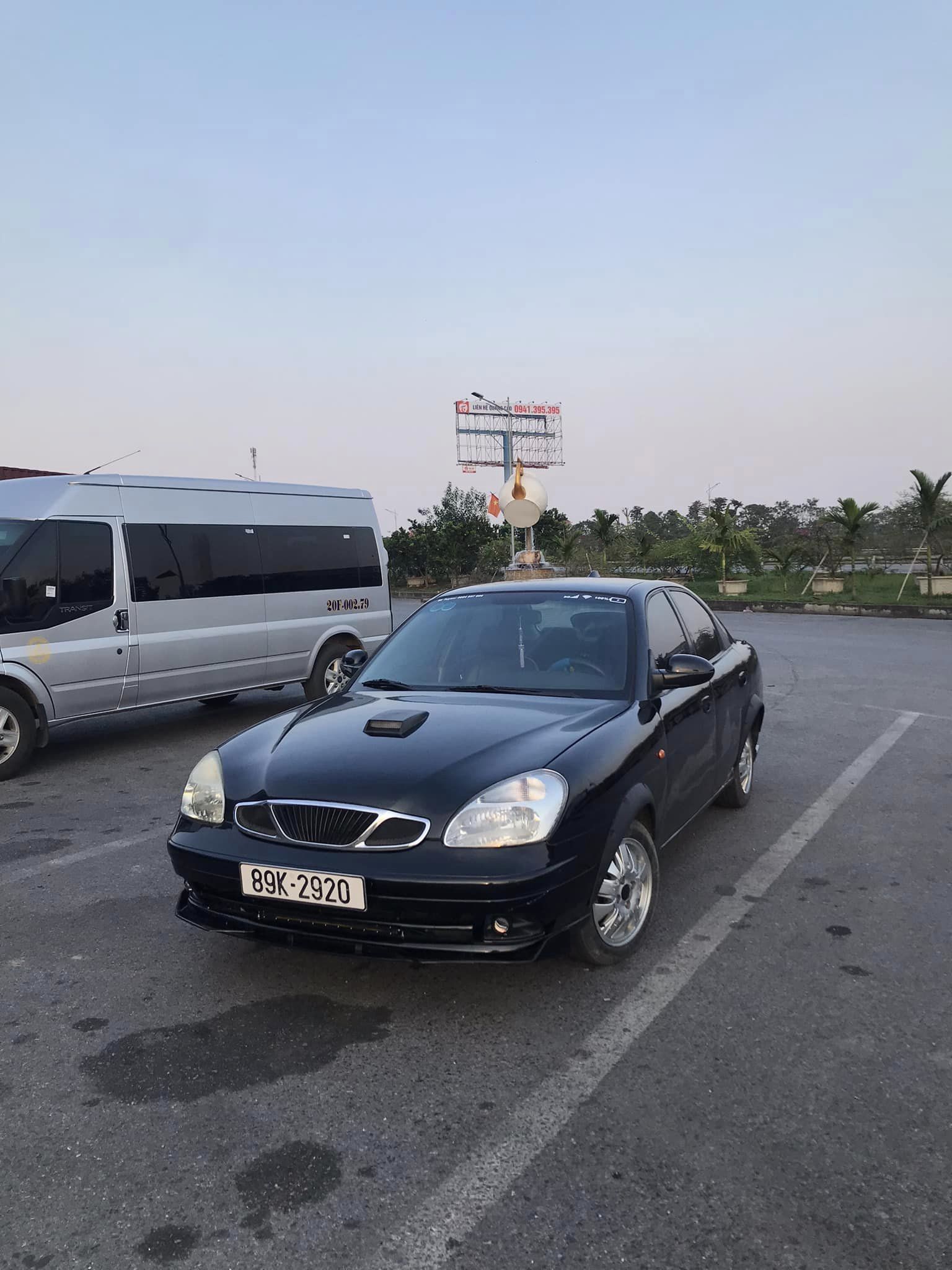 Daewoo Nubira 2003 - Màu đen, 58 triệu