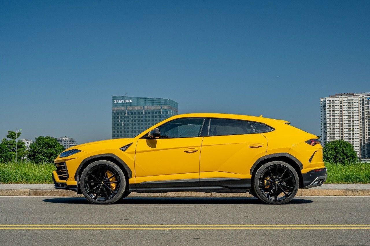 Lamborghini Urus 2022 - Nội thất da bò