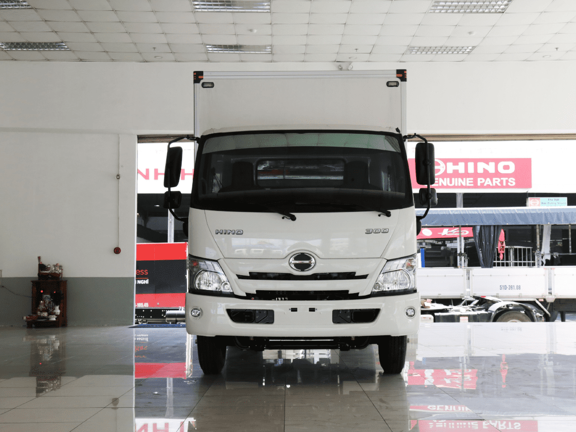 Hino 300 Series 2022 - Xe tải thùng bảo ôn Hino 3 tấn 5