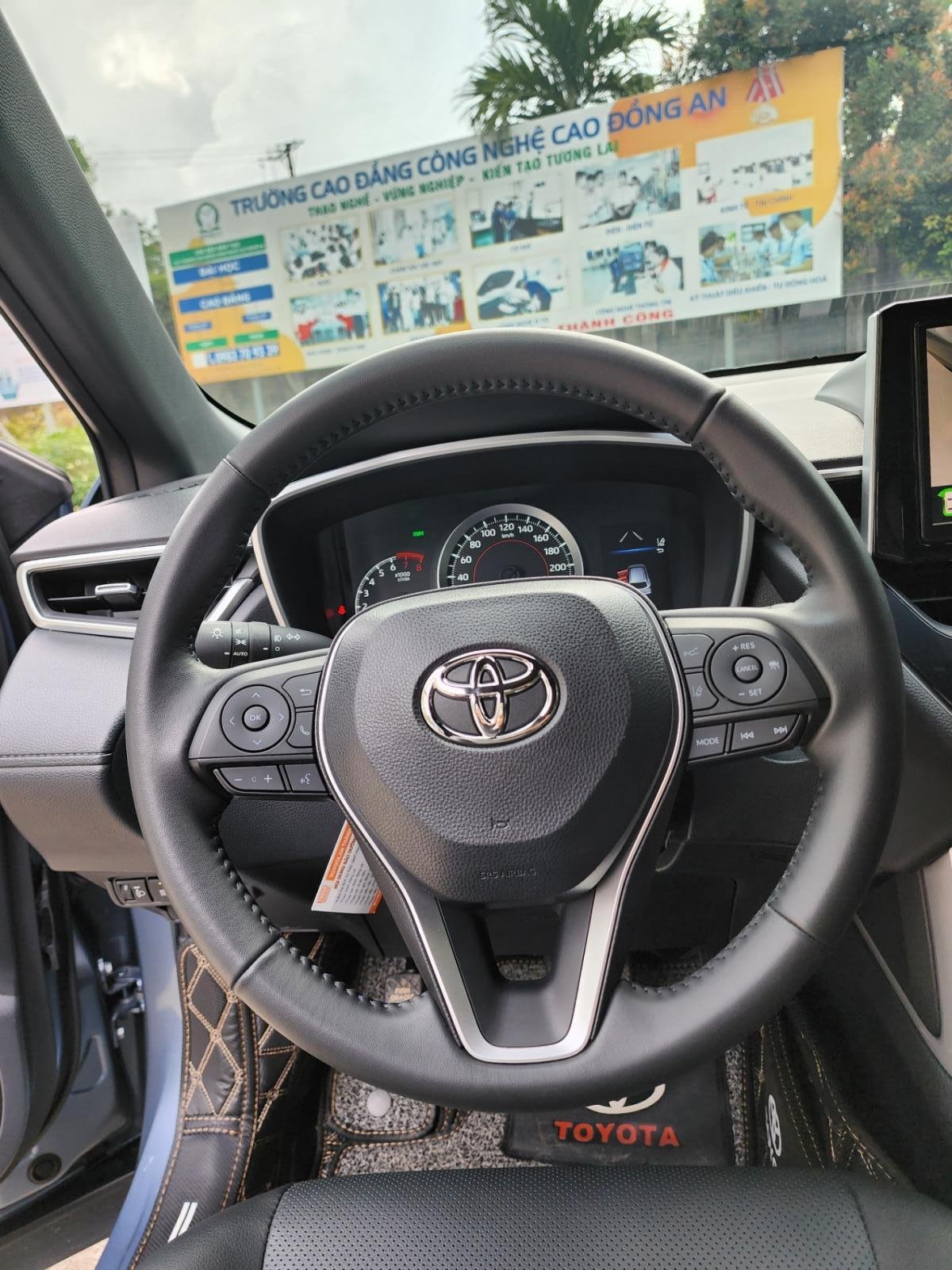 Toyota Corolla Cross 2022 - Odo 4000km siêu lướt