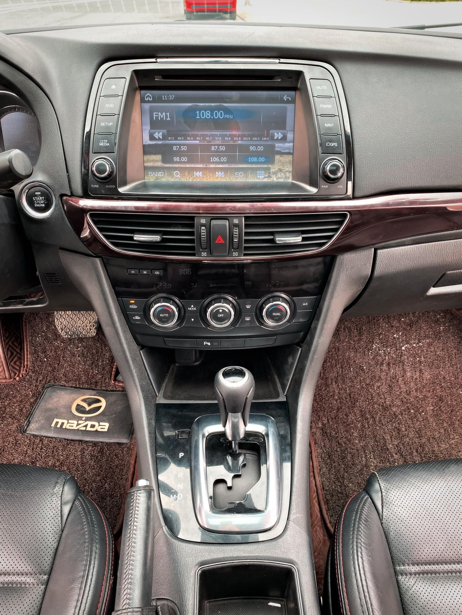 Mazda 6 2015 - Bán xe màu trắng
