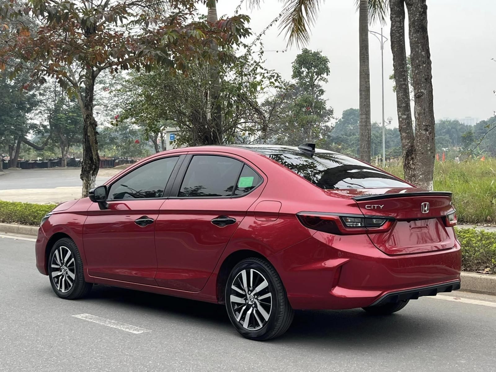 Honda City 2021 - Màu đỏ giá hữu nghị