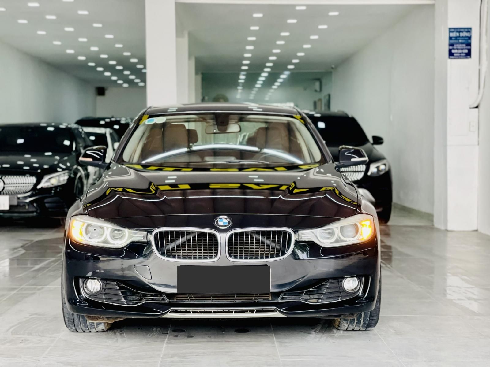 BMW 328i 2012 - Xe đẹp, xem xe các bác ưng ngay