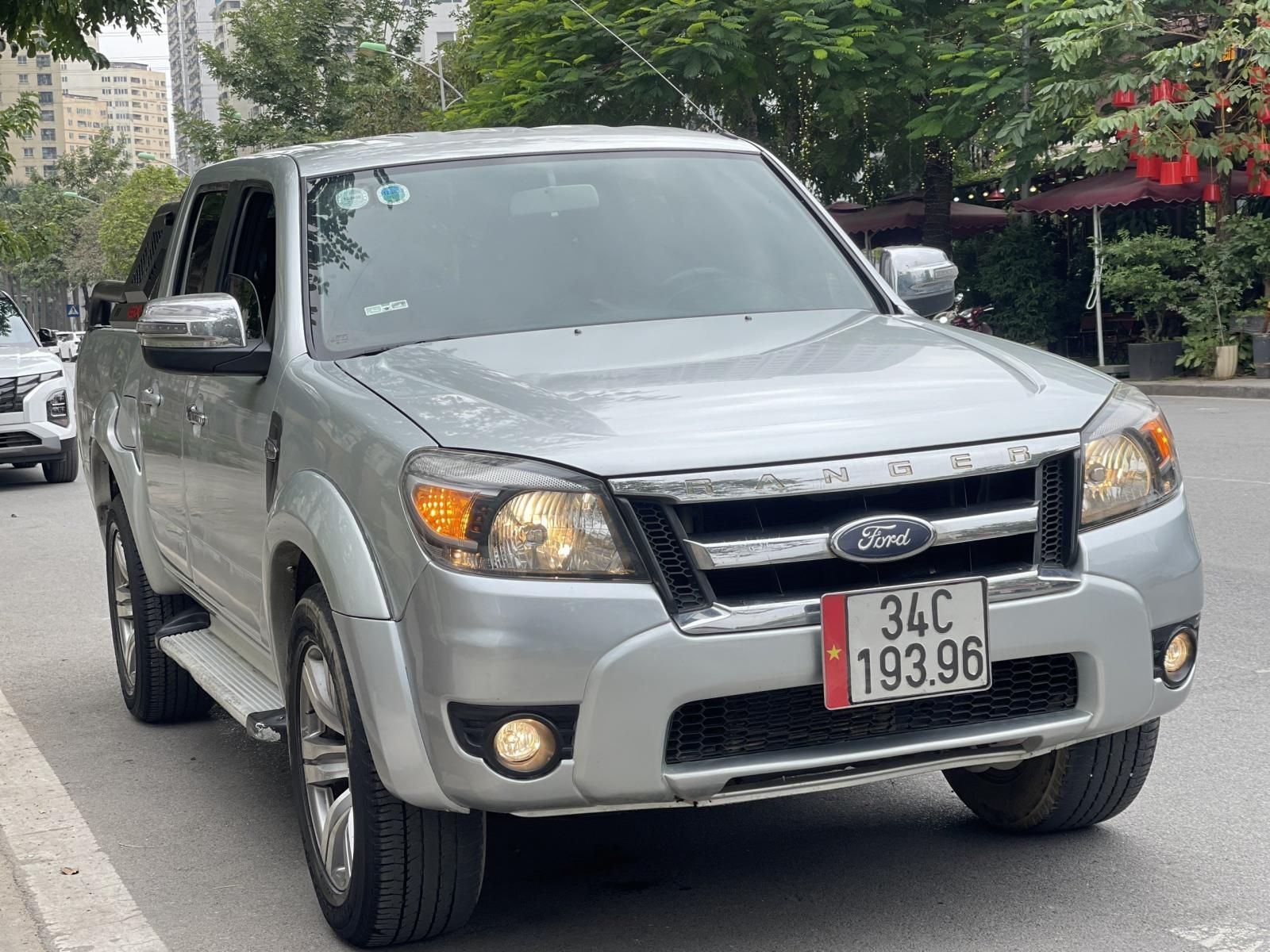 Ford Ranger 2011 - Wildtrak bản cao cấp nhất