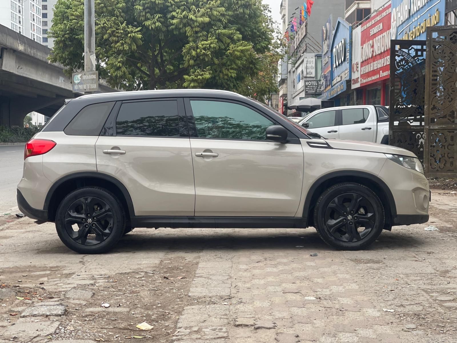 Suzuki Vitara 2015 - Đăng ký lần đầu 2015 xe gia đình giá tốt 455tr