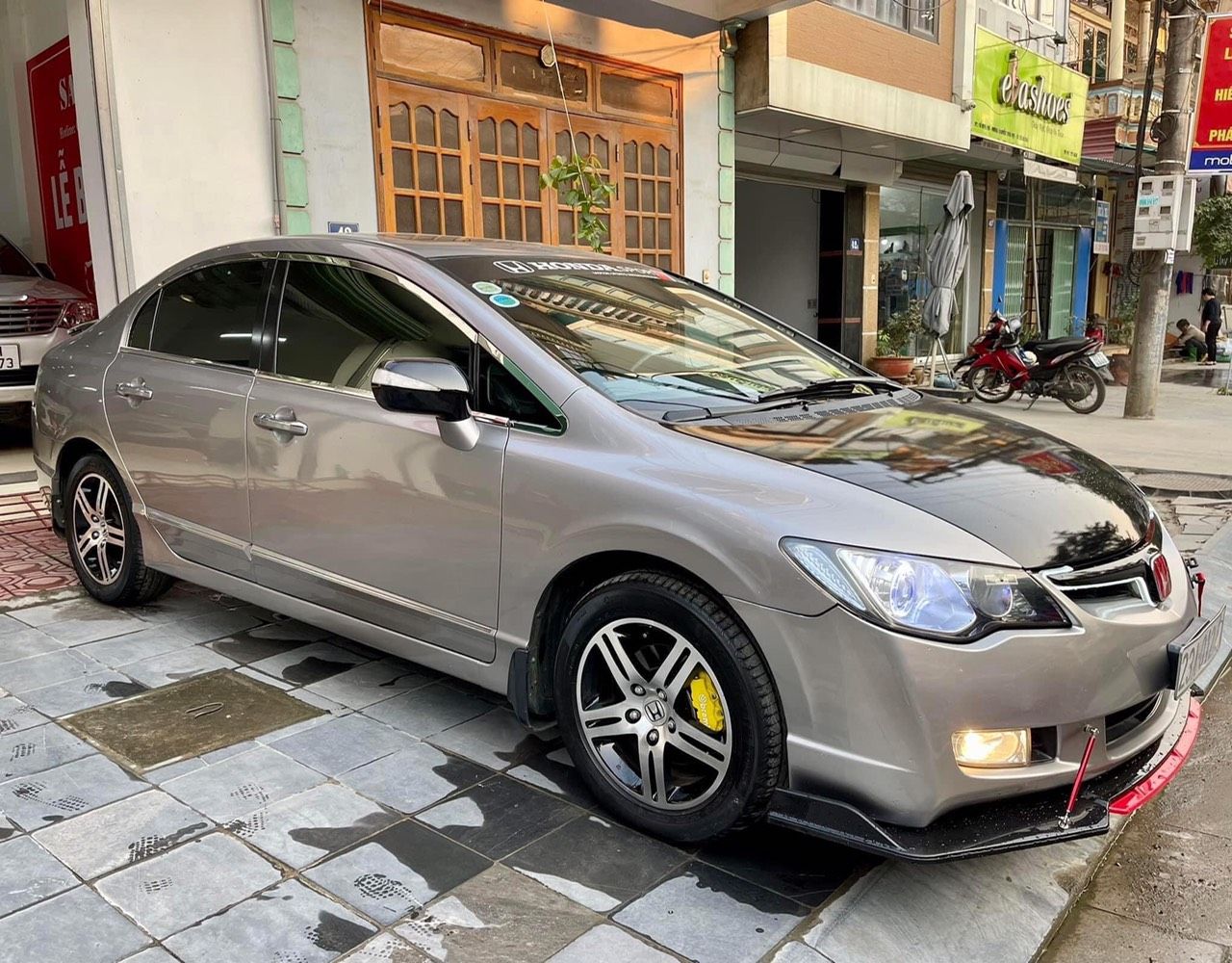 Honda Civic 2007 - Xe độ full đồ chơi