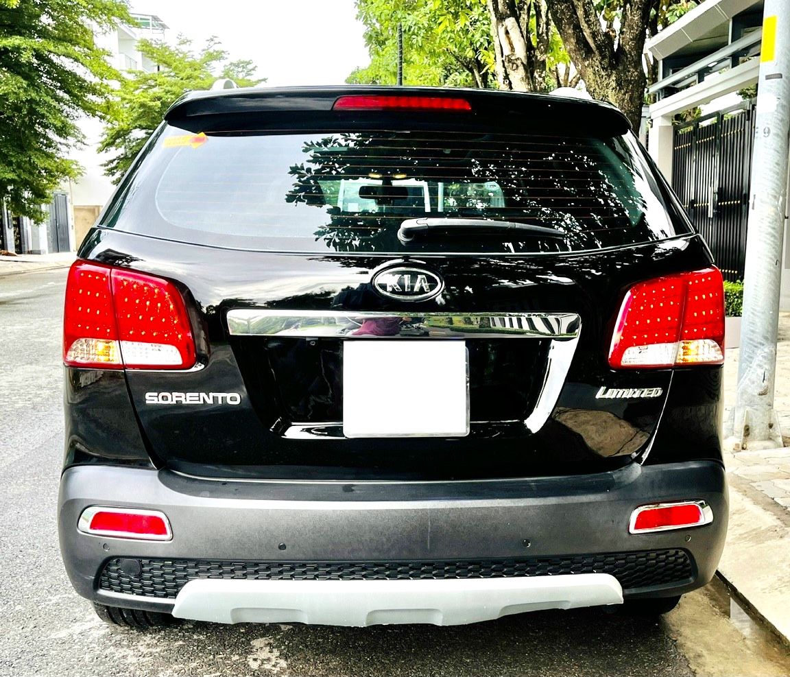 Kia Sorento 2013 - Xe màu đen đẹp