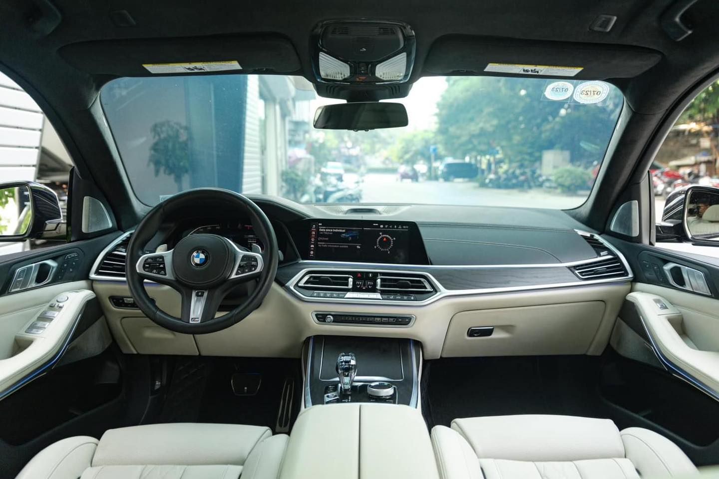 BMW X7 2022 - Xe màu xanh lam