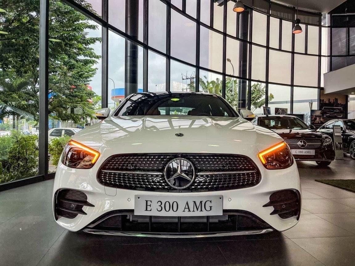 Mercedes-Benz 2023 - Sẵn xe giao ngay giá ưu đãi