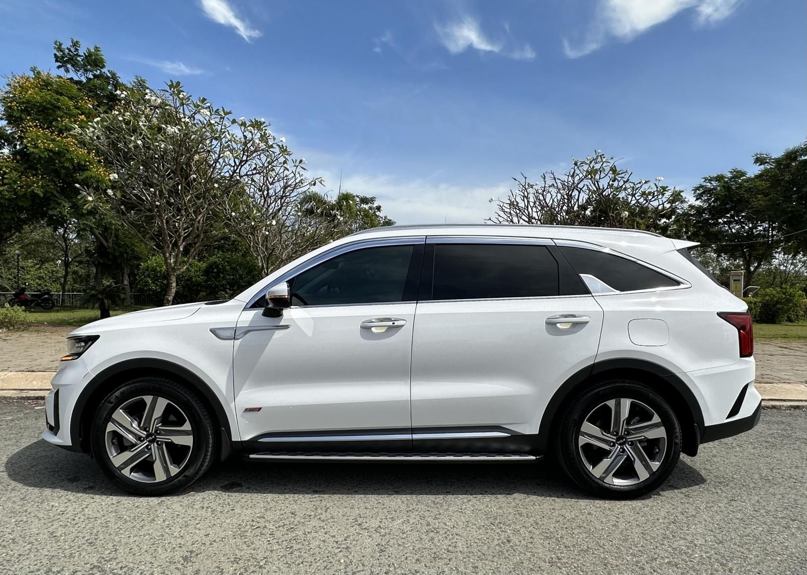 Kia Sorento 2022 - Máy dầu phiên bản cao cấp nhất