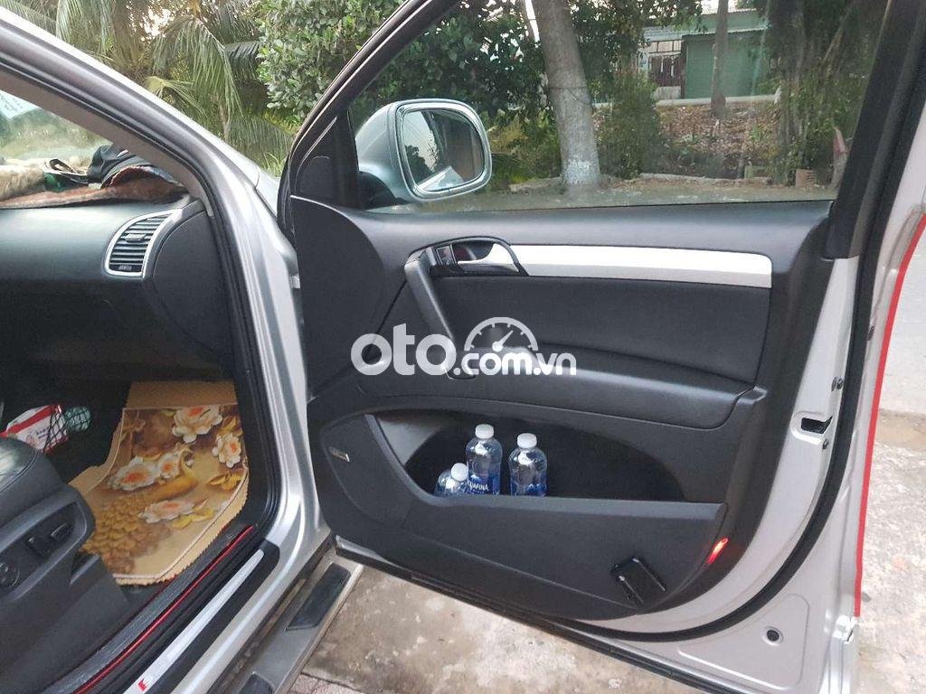 Audi Q7 Bán xe nhà đang sử dụng kỹ còn mới 90% 2009 - Bán xe nhà đang sử dụng kỹ còn mới 90%