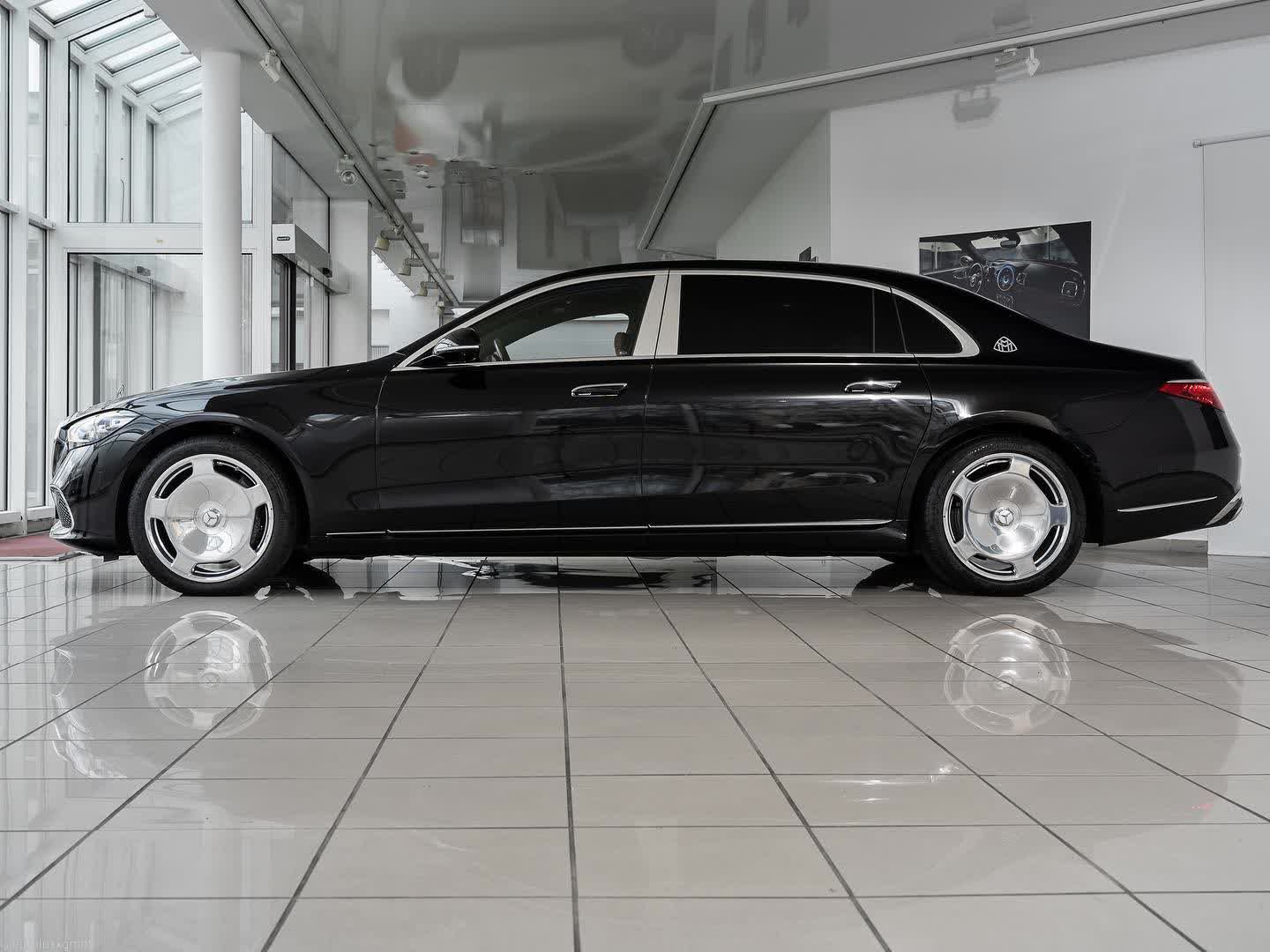 Mercedes-Benz S 580 2022 - Mới 100%, đầy đủ tiện nghi sẵn giao ngay