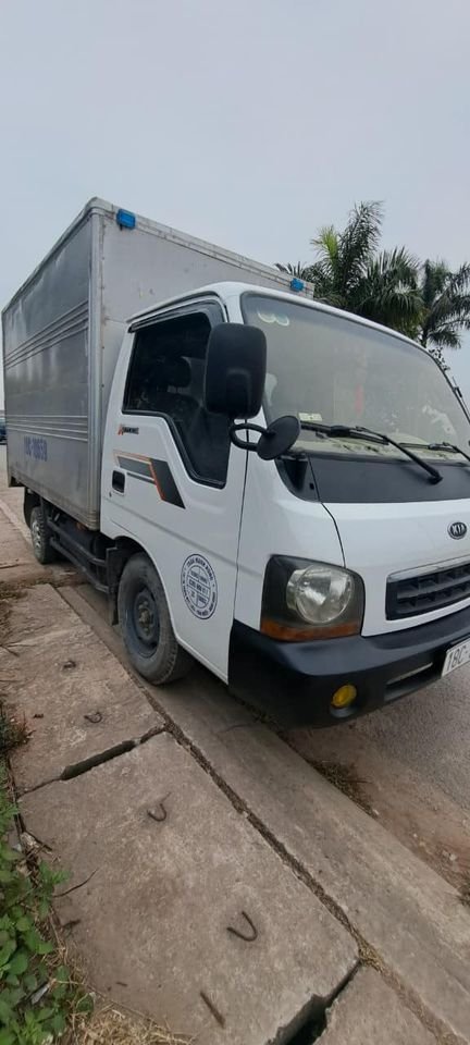 Kia K2700 2011 - Màu trắng, 165 triệu