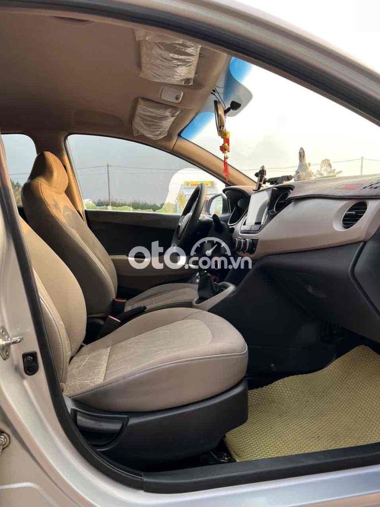 Hyundai Grand i10 i10 2018 xe gia đình không taxi 2018 - i10 2018 xe gia đình không taxi
