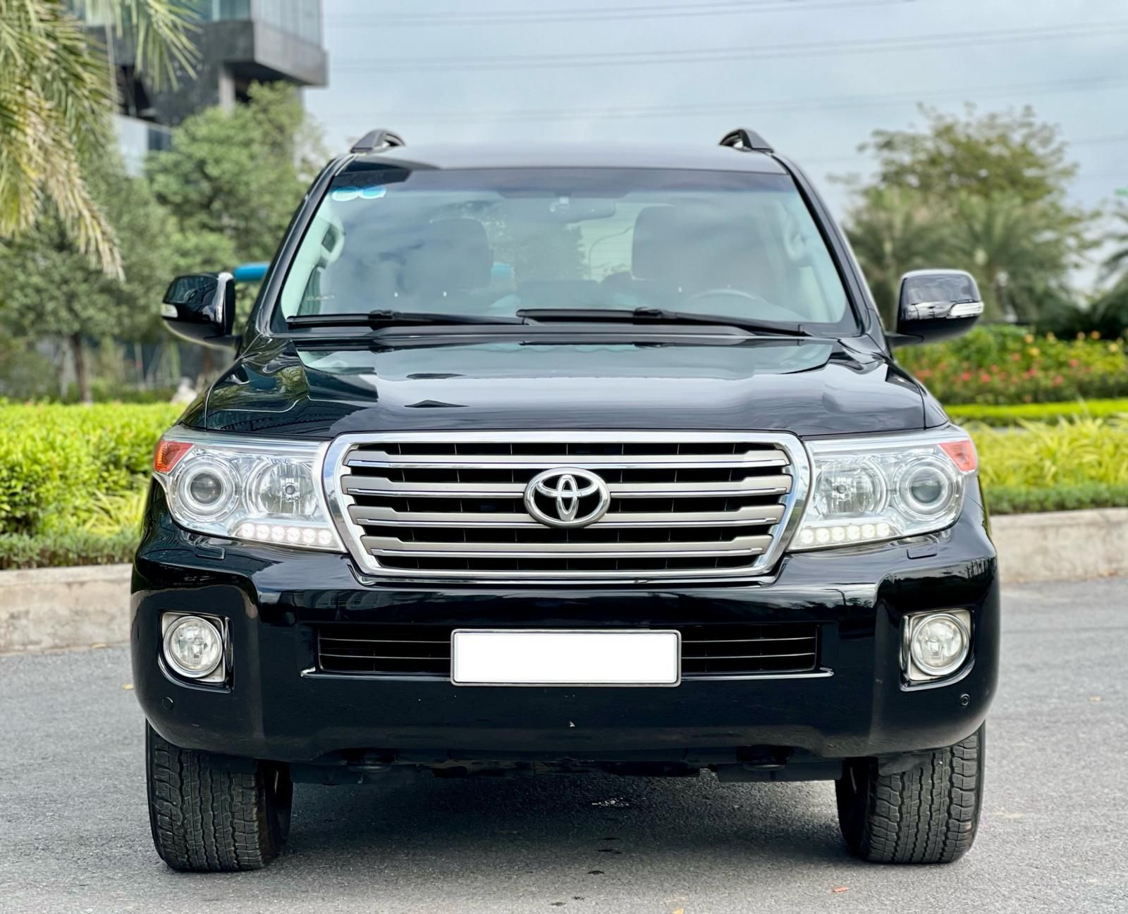 Toyota Land Cruiser 2015 - Cần bán lại xe tư nhân, biển tỉnh