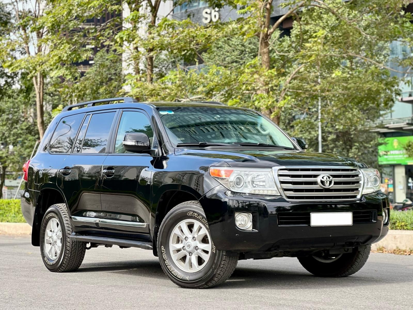 Toyota Land Cruiser 2015 - Cần bán lại xe tư nhân, biển tỉnh